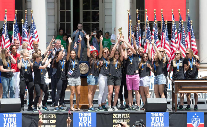 USWNT-parade-NYC-X159775_TK1_010.jpg